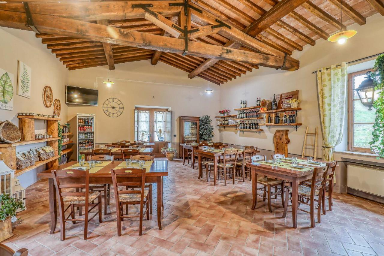 Agriturismo Podere San Giorgio Радикофани Экстерьер фото