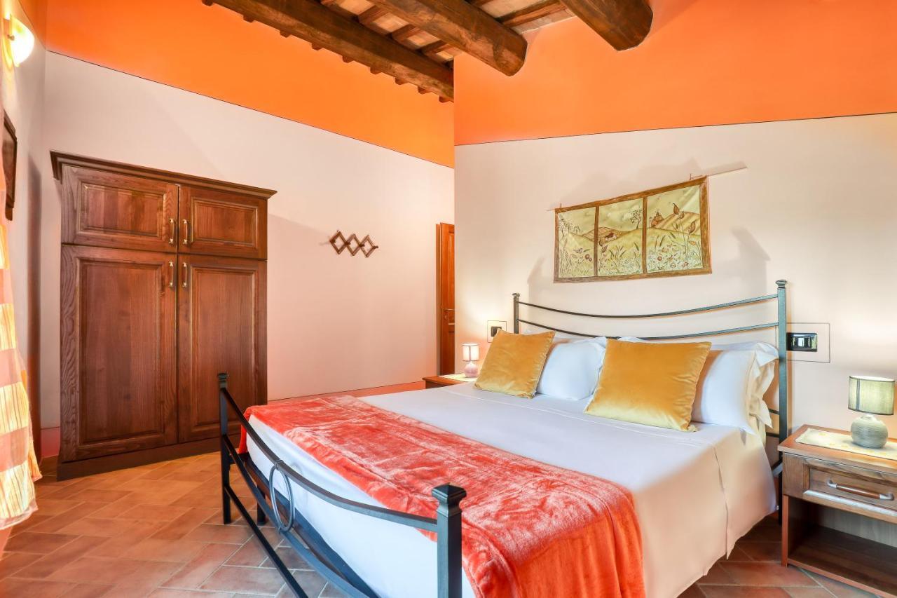 Agriturismo Podere San Giorgio Радикофани Экстерьер фото