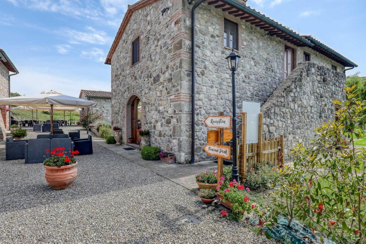 Agriturismo Podere San Giorgio Радикофани Экстерьер фото