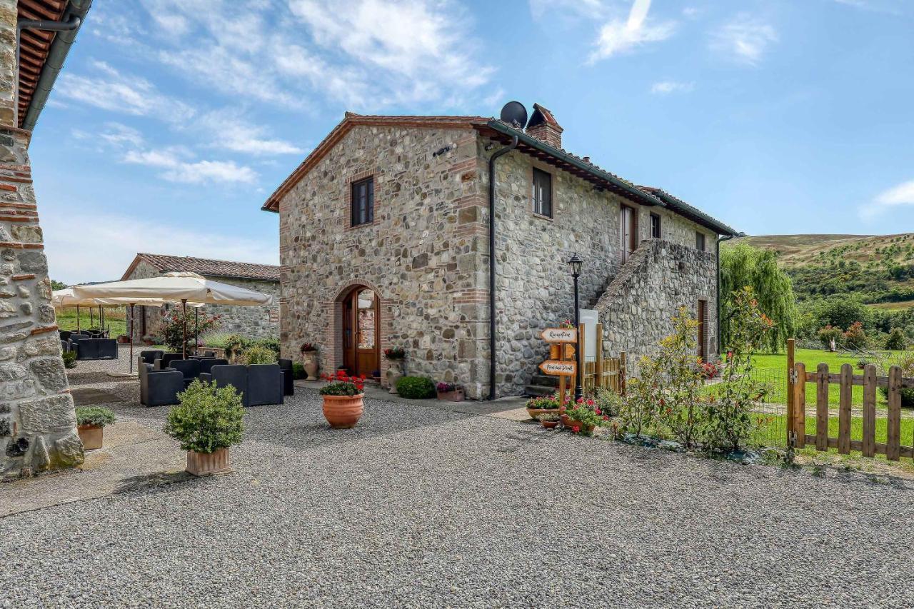 Agriturismo Podere San Giorgio Радикофани Экстерьер фото