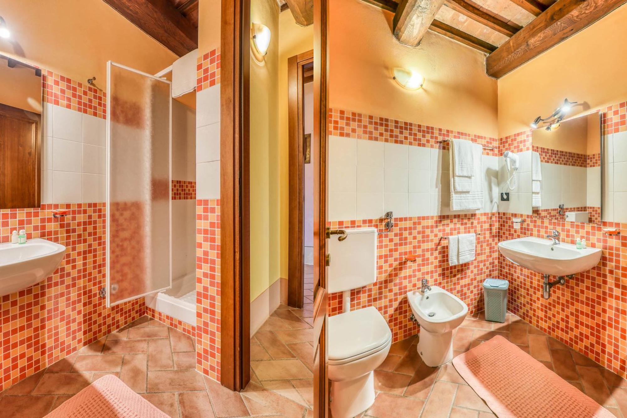 Agriturismo Podere San Giorgio Радикофани Номер фото