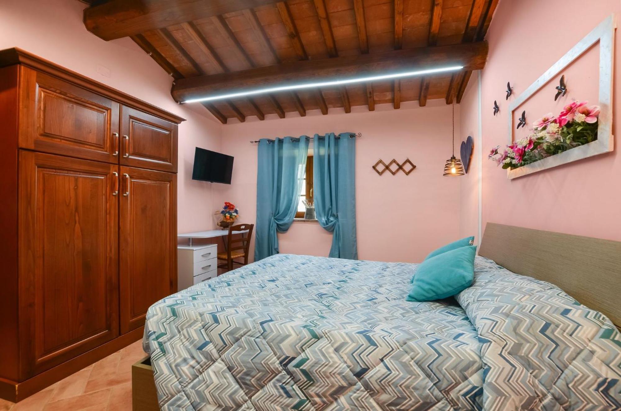 Agriturismo Podere San Giorgio Радикофани Экстерьер фото