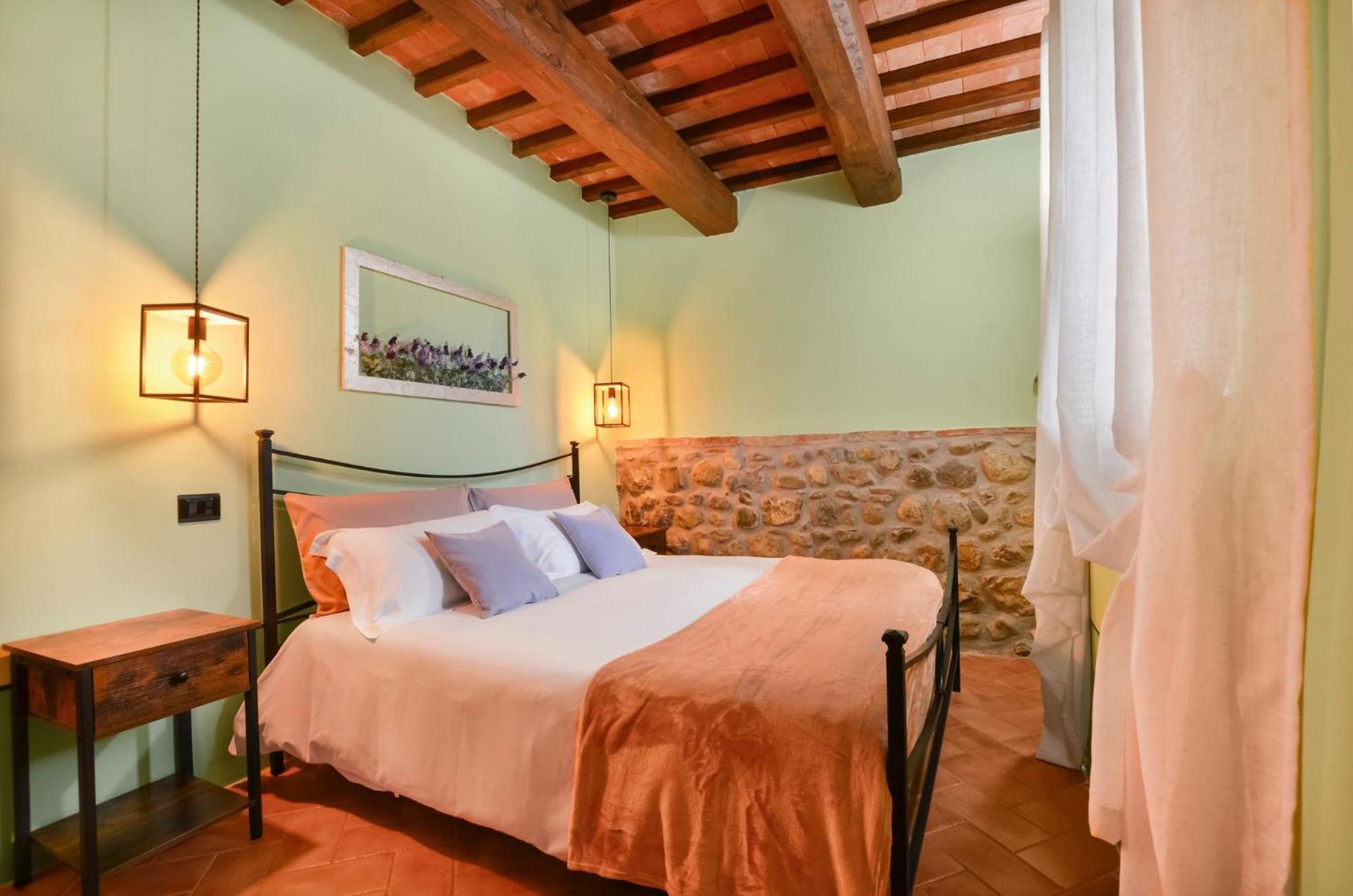 Agriturismo Podere San Giorgio Радикофани Экстерьер фото